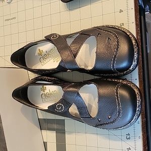 NIB Rieker Black Mary Jane Style Shoe size 7/38